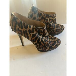 Nine West Platform Ankle Booties Stiletto Brown Leopard Calf Hair Sze 7.5 EUC